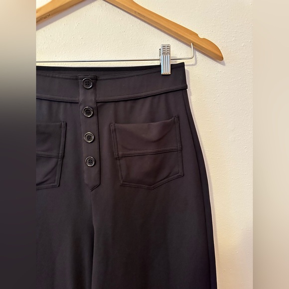 NEW Halara High Waisted Straight Leg Pull-On Pants Pockets Size XS Black - Picture 9 of 13